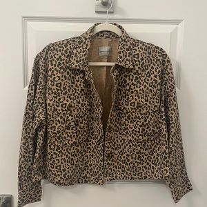 American eagle button up size medium